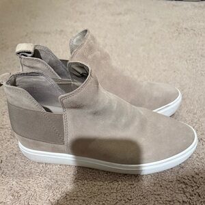 Chic Beige Slip-On Sneakers